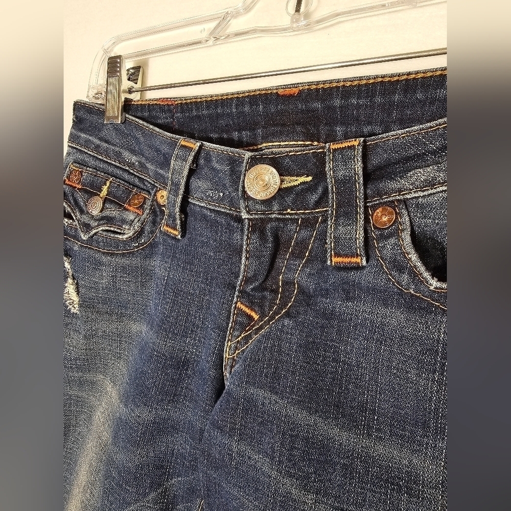 True Religion Sophie Distressed Denim Shorts Women's Size 26 - Picture 3 of 9